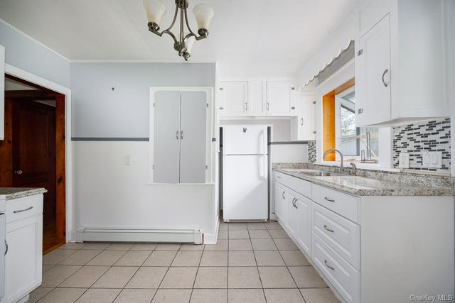 3176 Sharon Turnpike, Millbrook, NY 12545