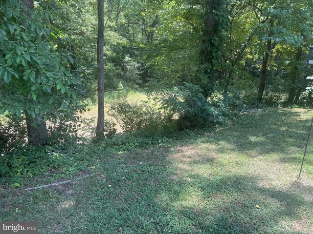 10143 INDIANTOWN RD, King George, VA 22485