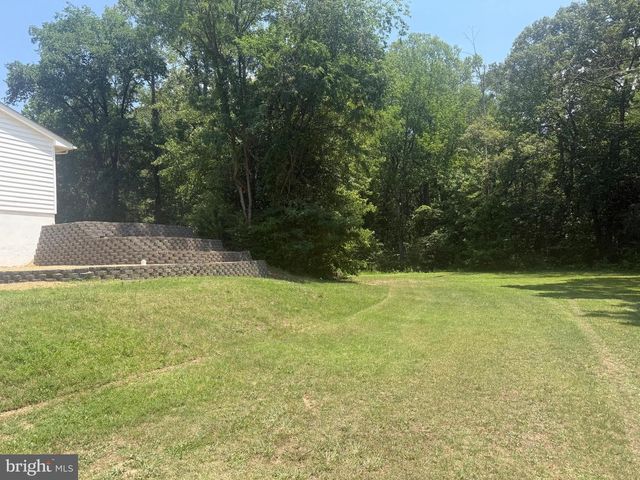 10143 INDIANTOWN RD, King George, VA 22485