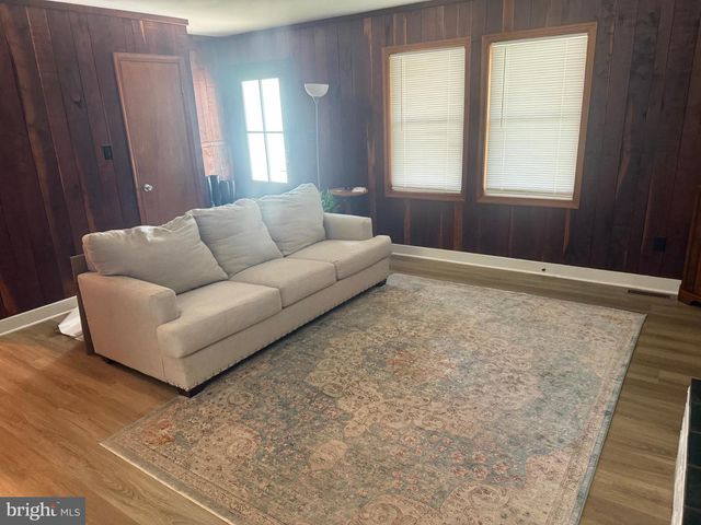 10143 INDIANTOWN RD, King George, VA 22485
