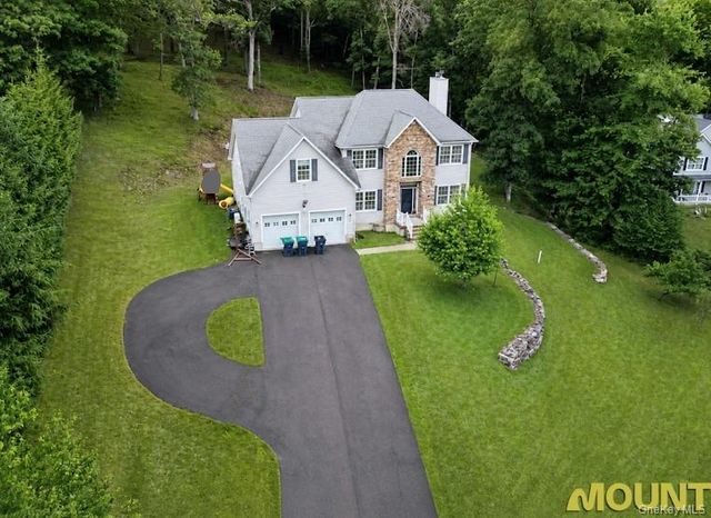14 Apple Hill Drive, Highland Mills, NY 10930