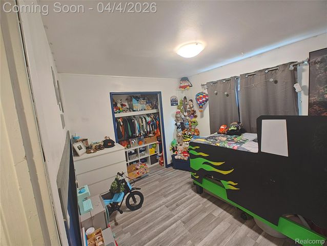 11108 Essex Avenue, Warren, MI 48089