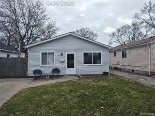 11108 Essex Avenue, Warren, MI 48089