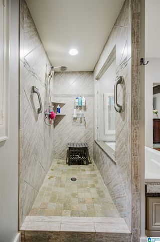 2438 NORTHAMPTON DRIVE, Hoover, AL 35226