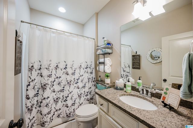 2438 NORTHAMPTON DRIVE, Hoover, AL 35226