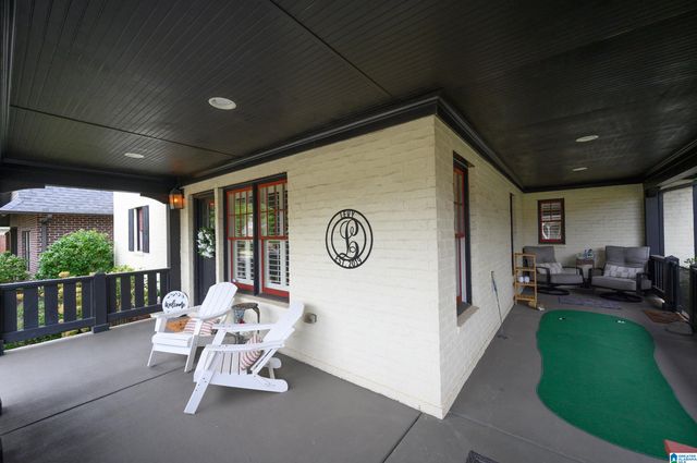 2438 NORTHAMPTON DRIVE, Hoover, AL 35226