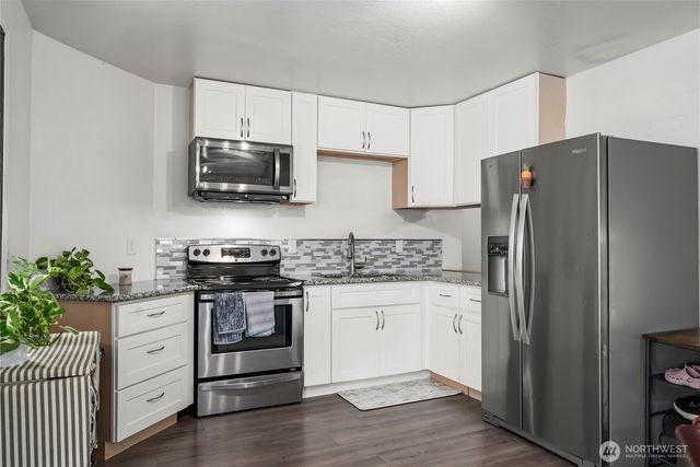 3919 97th Avenue E, Edgewood, WA 98371