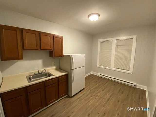 134 Hill Street 8, Waterbury, CT 06710