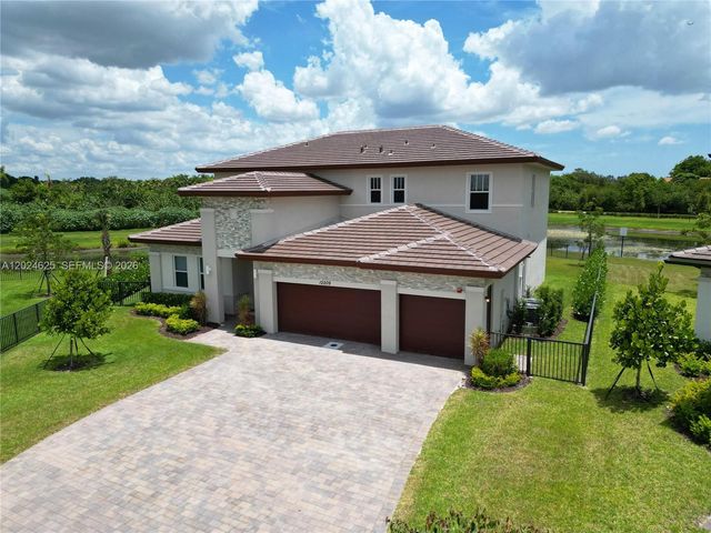 12209 SW 43rd St, Davie, FL 33330