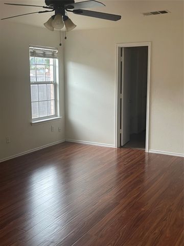 6716 Barred Owl Road, Arlington, TX 76002