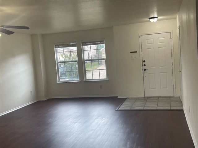 6716 Barred Owl Road, Arlington, TX 76002