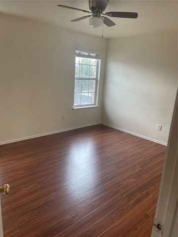 6716 Barred Owl Road, Arlington, TX 76002