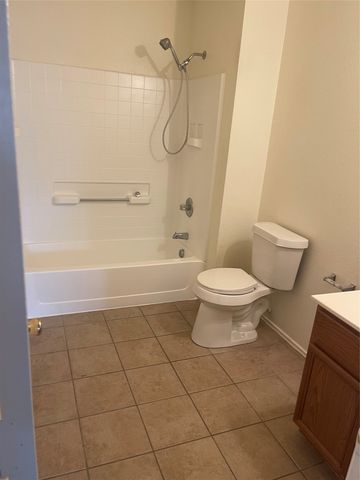 6716 Barred Owl Road, Arlington, TX 76002