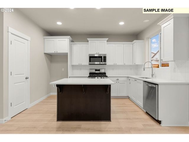 2789 S Ivy St 826, Cornelius, OR 97113