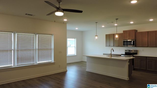 8147 KIMBRELL STATION LOOP, Mccalla, AL 35111