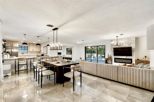 36245 E SPRING LAKE BOULEVARD, Fruitland Park, FL 34731