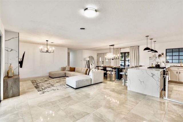 36245 E SPRING LAKE BOULEVARD, Fruitland Park, FL 34731