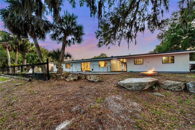 36245 E SPRING LAKE BOULEVARD, Fruitland Park, FL 34731