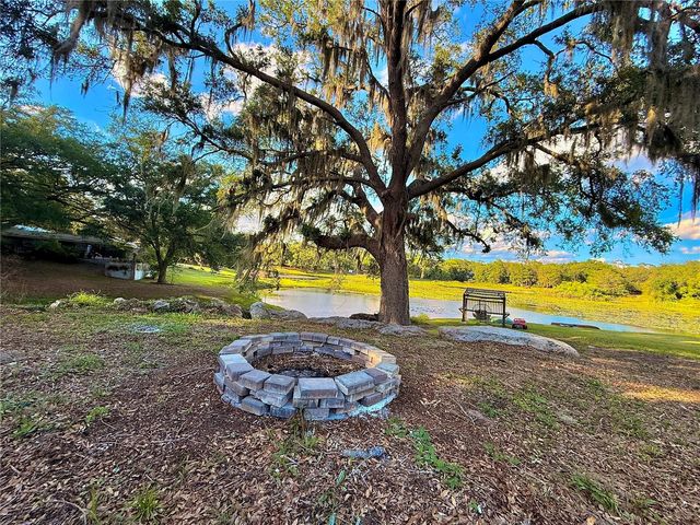 36245 E SPRING LAKE BOULEVARD, Fruitland Park, FL 34731