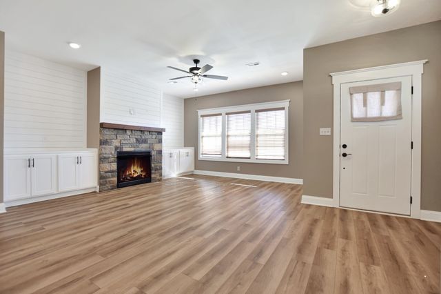 3495 Rabbit Run Trail, Clarksville, TN 37043