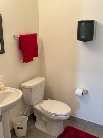 7401 NW Farnsworth Circle NW, Port St. Lucie, FL 34987