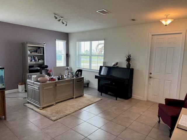7401 NW Farnsworth Circle NW, Port St. Lucie, FL 34987
