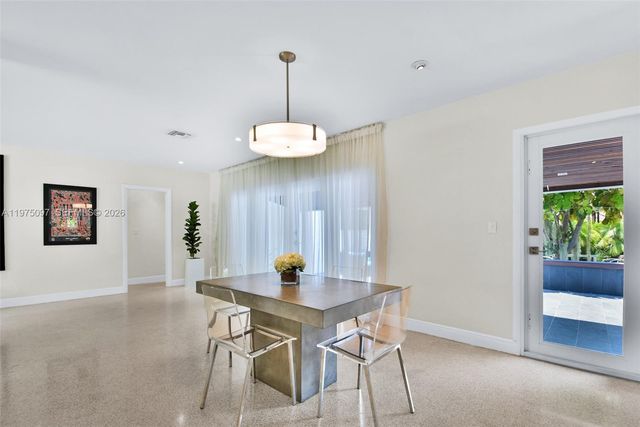 10610 NE 11th Ct, Miami Shores, FL 33138