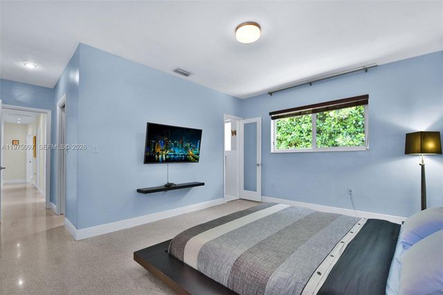 10610 NE 11th Ct, Miami Shores, FL 33138