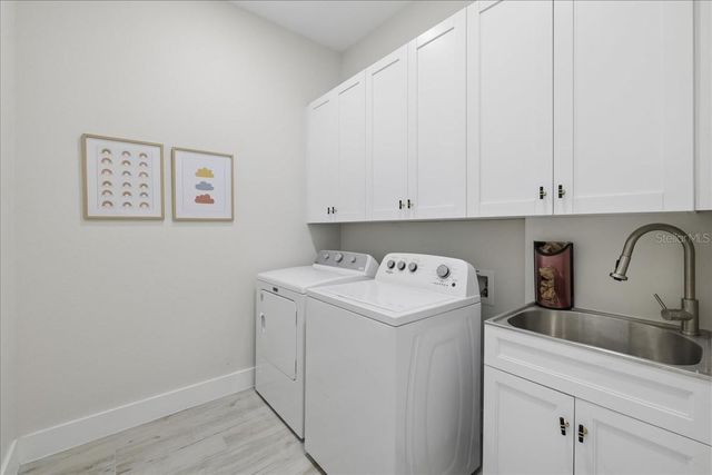 2001 SW 8TH COURT, Cape Coral, FL 33991