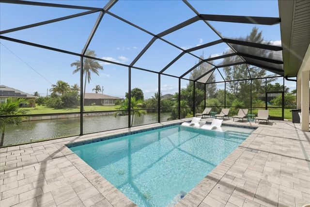 2001 SW 8TH COURT, Cape Coral, FL 33991