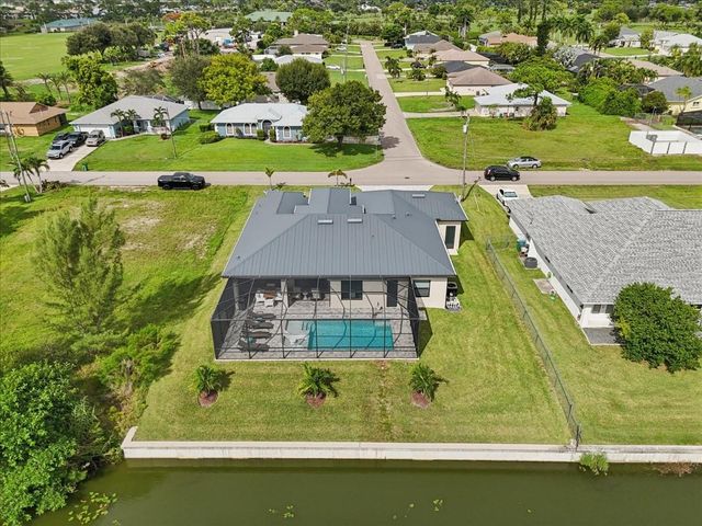 2001 SW 8TH COURT, Cape Coral, FL 33991