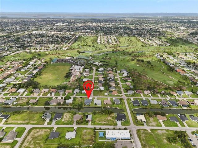 2001 SW 8TH COURT, Cape Coral, FL 33991