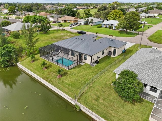 2001 SW 8TH COURT, Cape Coral, FL 33991