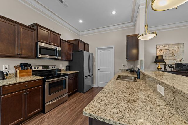 183 Ecum Secum Pl., Conway, SC 29527