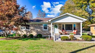 2407 Omaha Ln, Louisville, KY 40216