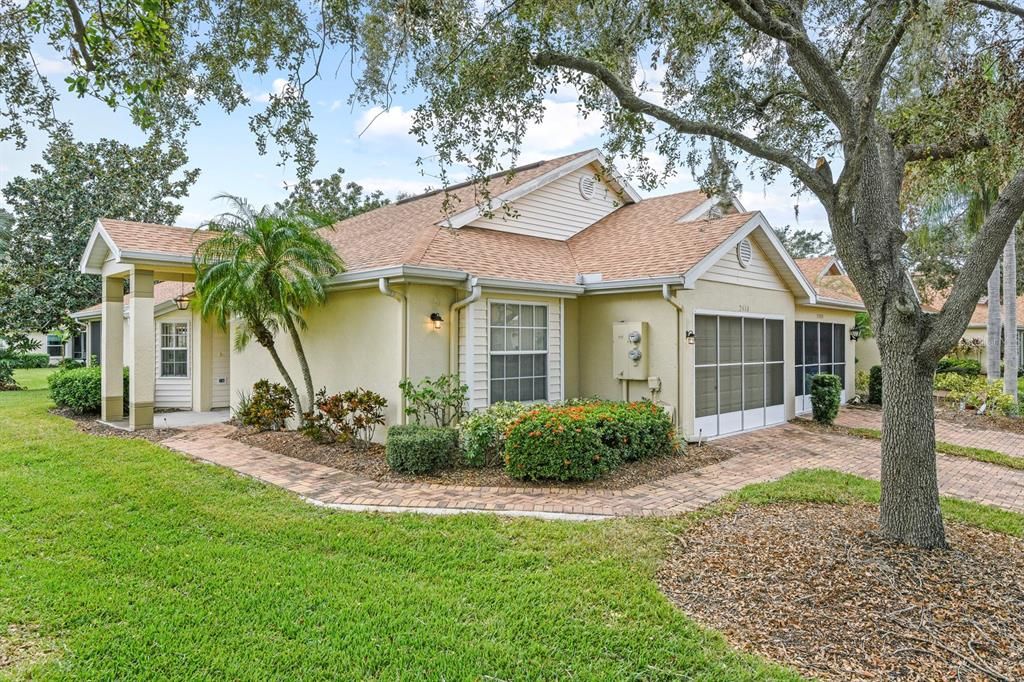 2418 NEW HAVEN CIRCLE 2418, Sun City Center, FL 33573