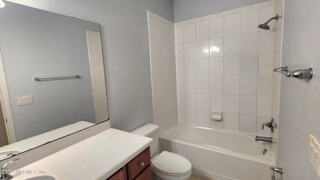 15762 BAINEBRIDGE Drive, Jacksonville, FL 32218