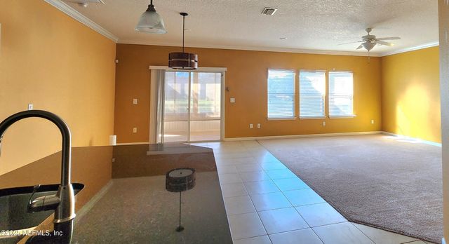 15762 BAINEBRIDGE Drive, Jacksonville, FL 32218