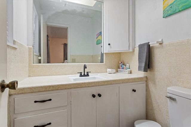 404 Henryetta, Springdale, AR 72762