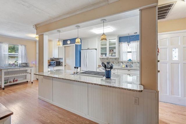 404 Henryetta, Springdale, AR 72762