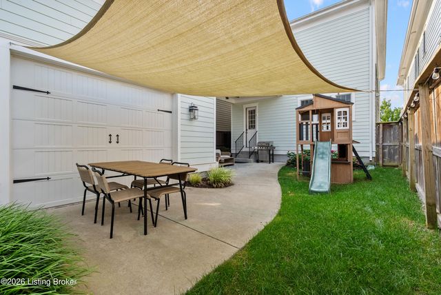 6412 Passionflower Dr, Prospect, KY 40059