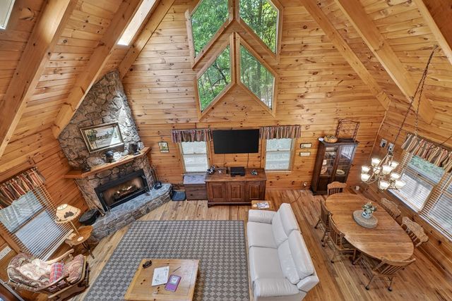 309 Katydid Road, Morganton, GA 30560