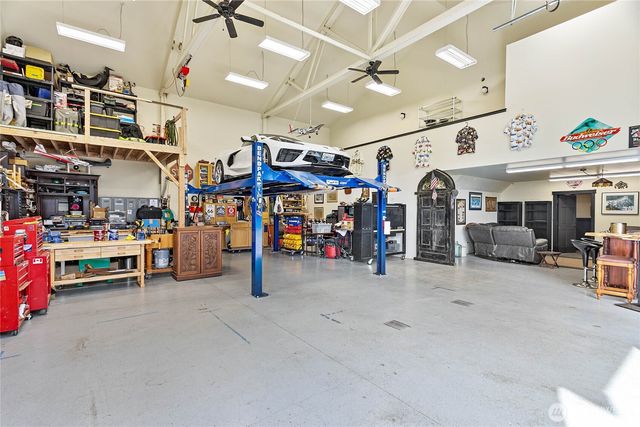 1082 W Smith, Bellingham, WA 98226