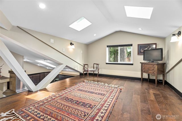 1082 W Smith, Bellingham, WA 98226