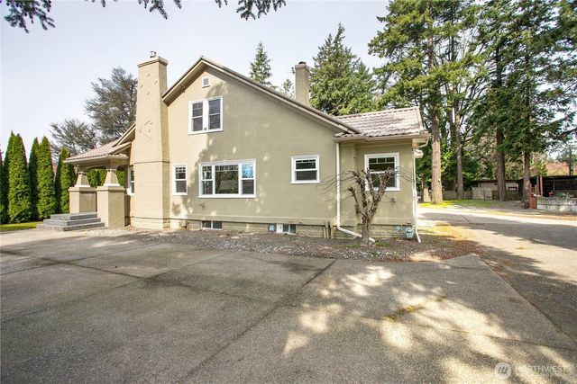 1082 W Smith, Bellingham, WA 98226