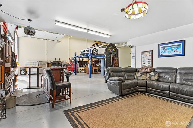 1082 W Smith, Bellingham, WA 98226