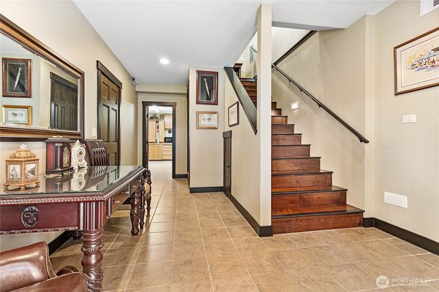 1082 W Smith, Bellingham, WA 98226