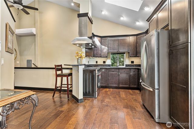 1082 W Smith, Bellingham, WA 98226