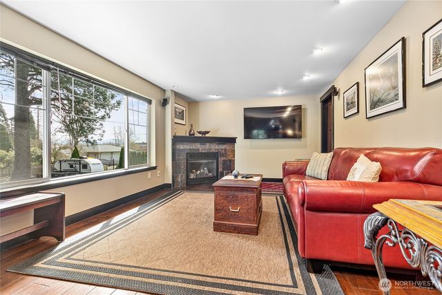 1082 W Smith, Bellingham, WA 98226