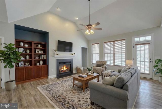 24646 APPLE SAUCE LN, Hollywood, MD 20636